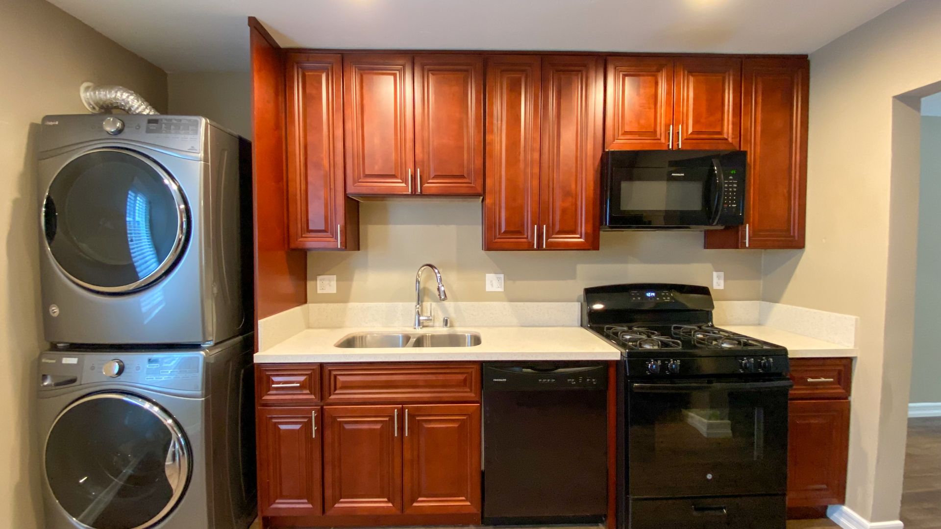 San Diego Apartment: 4233 Euclid Ave