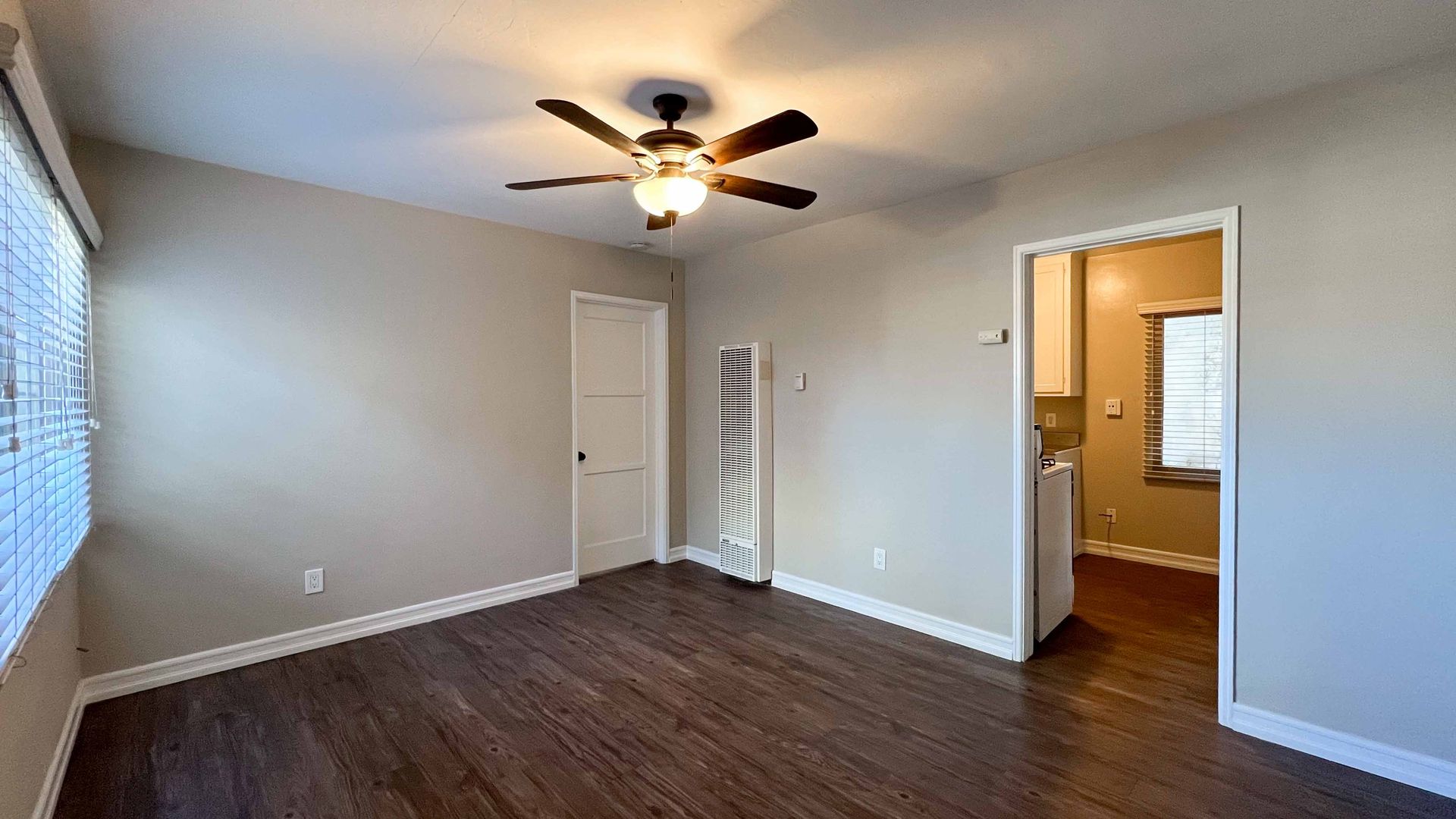 La Mesa Apartment: 8437-8441 La Mesa Blvd.