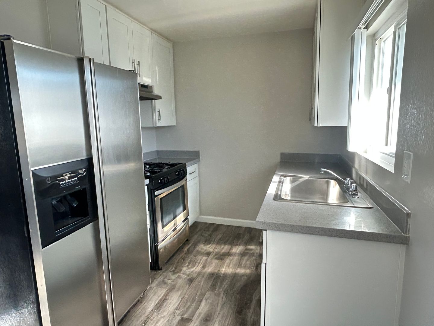 Whitter Apartment: 11506 Obert Ave