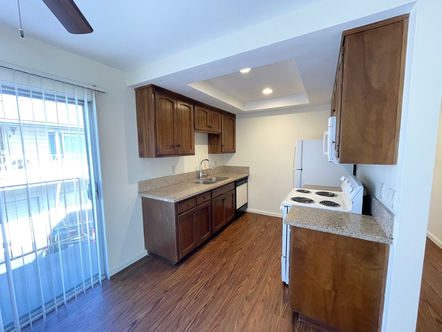 Chula Vista Apartment: 163 Glover Ave