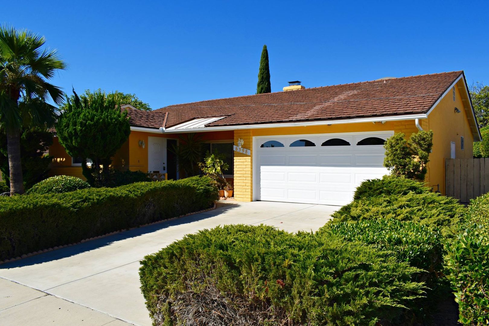 San Diego House: 6398 Casselberry Way