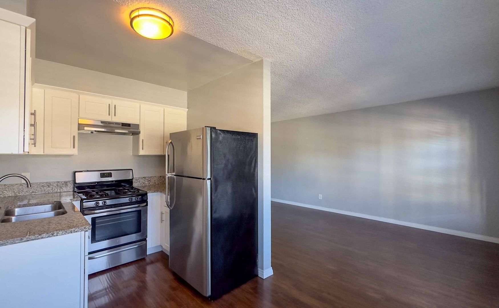 San Diego Apartment: 3946-3952 Iowa St