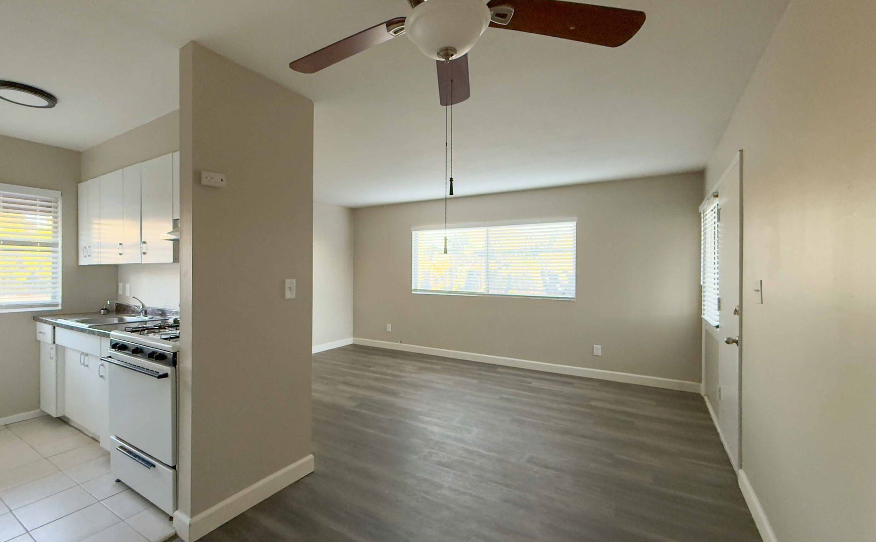 San Diego Apartment: 2855-2865 A St