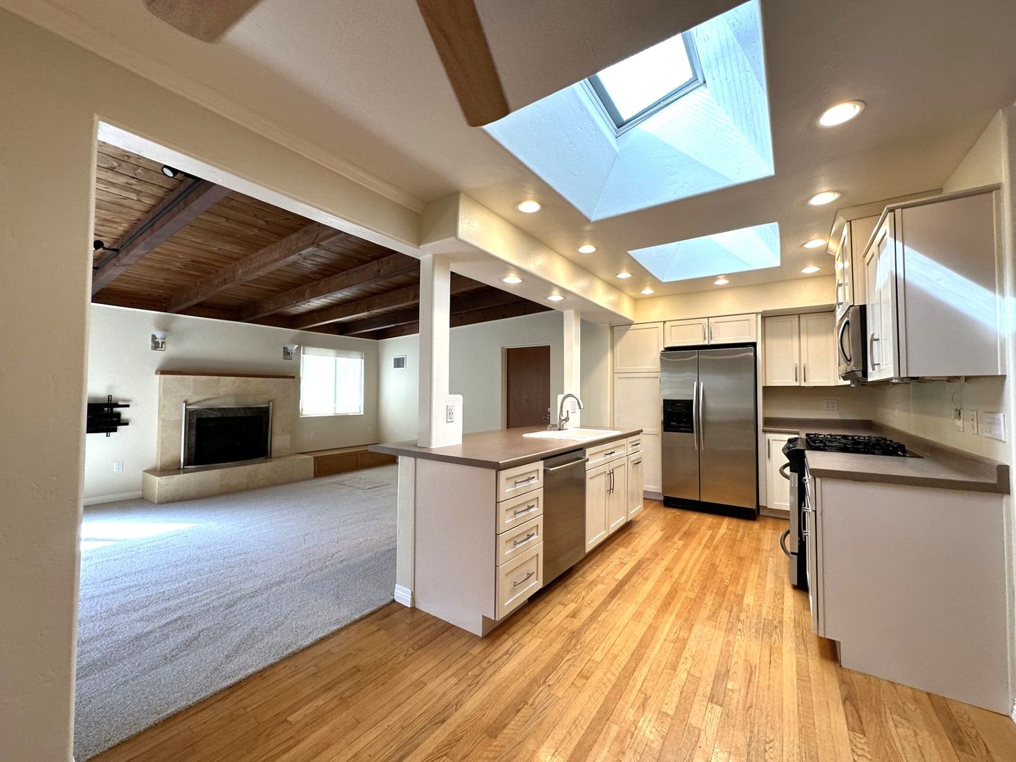 San Diego House: 3553 Armstrong Street