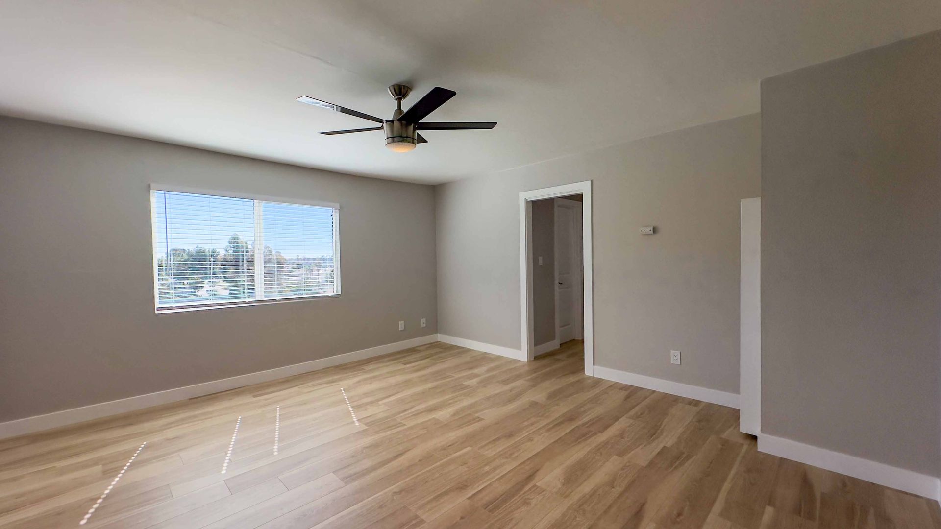 National City Apartment: 900-910 Manchester St