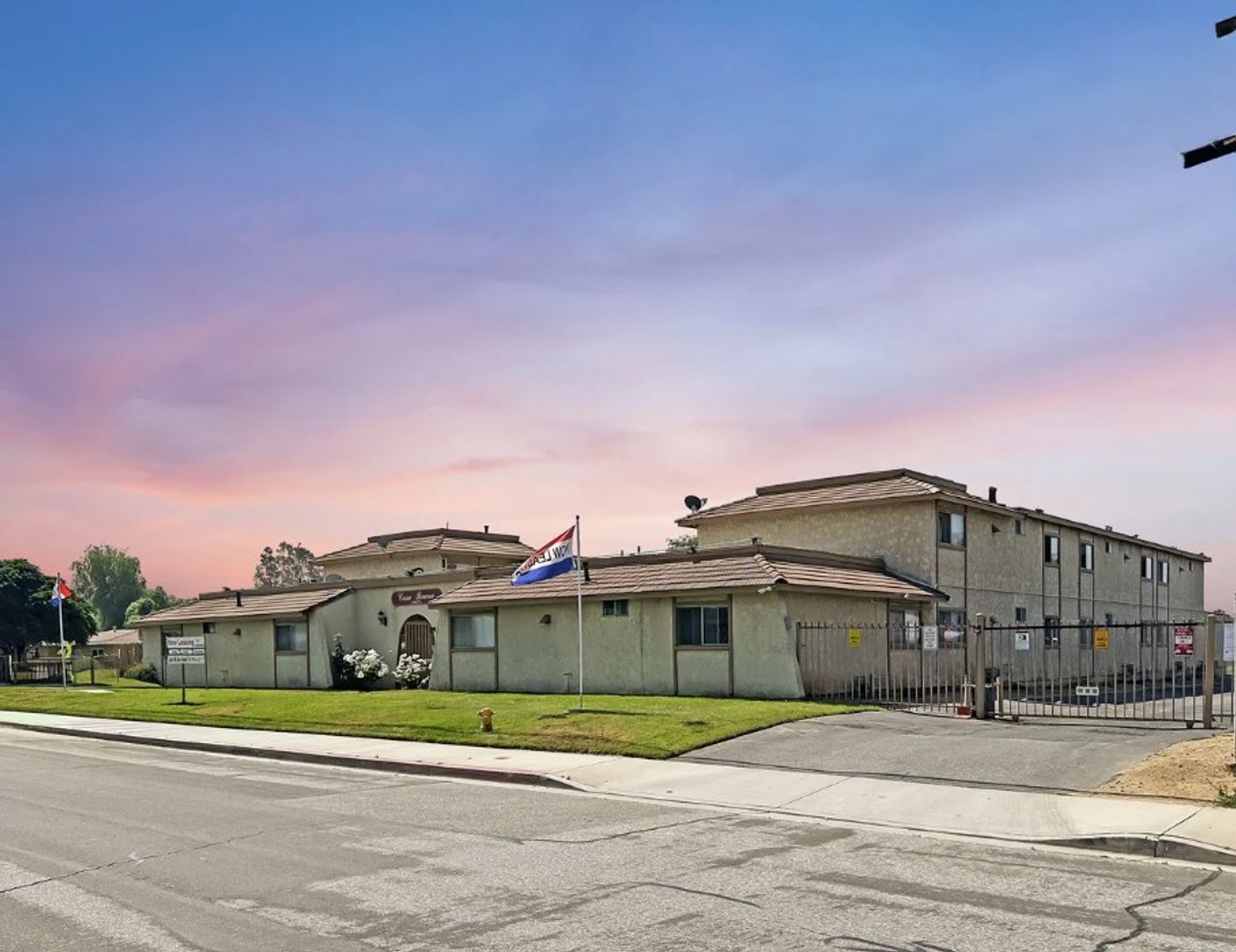 Moreno Valley Apartment: 24271 Webster Ave
