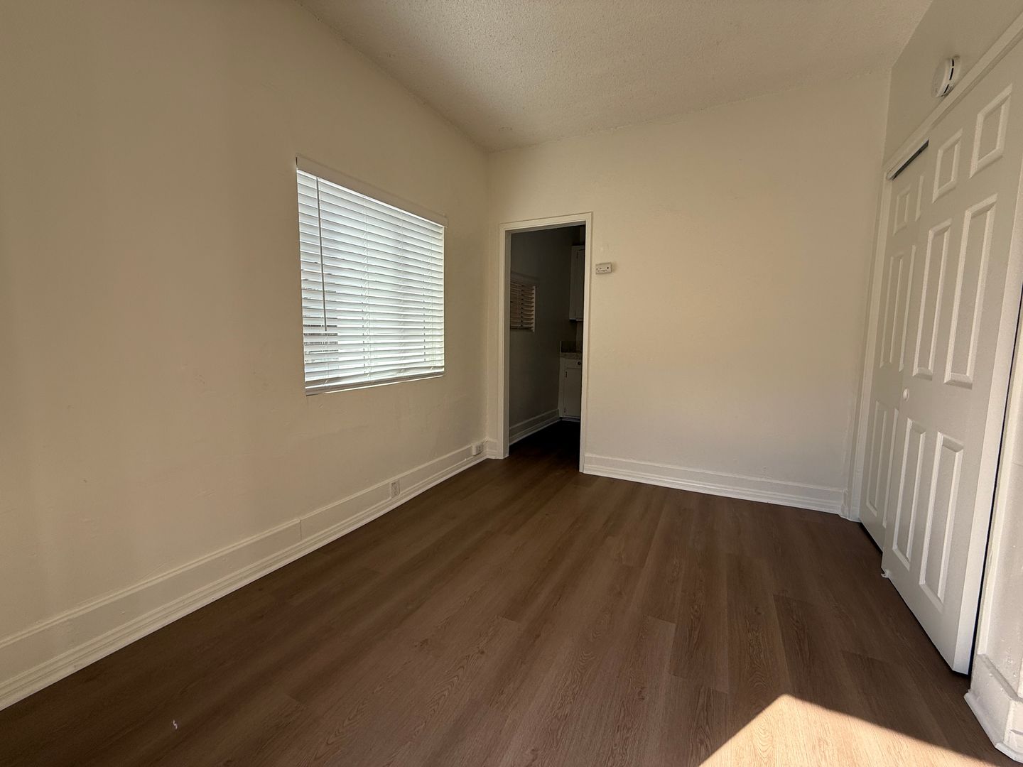 San Diego Apartment: 2143 Franklin Ave