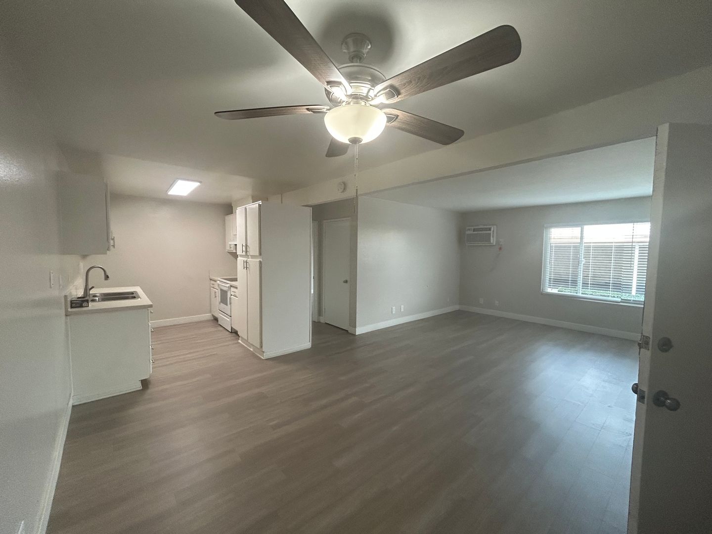 Anaheim Apartment: 1251 N Placentia Ave