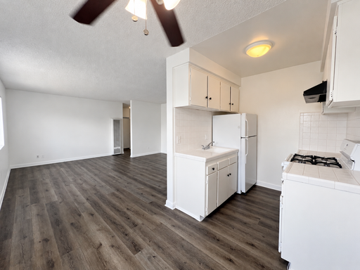 4015 W 132nd St - 122, Hawthorne, CA 90250