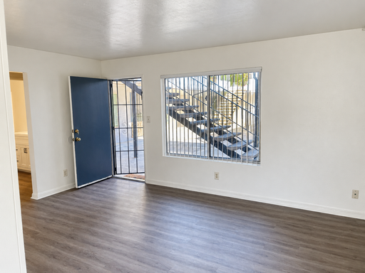 Listing photo thumbnail