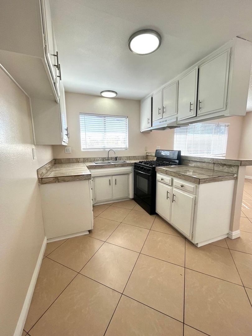 San Bernardino Apartment: 243 Sonora Dr
