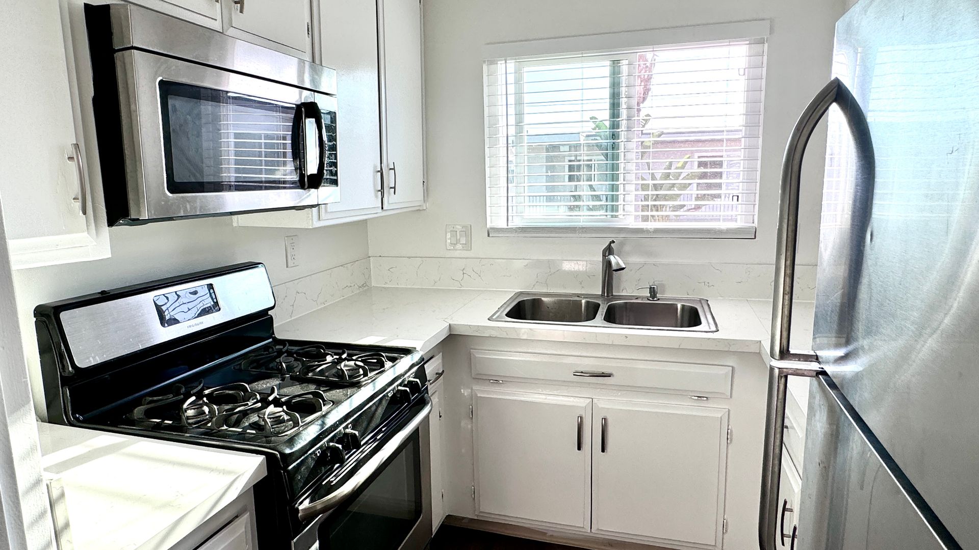 San Diego Apartment: 4128 Wabash Ave