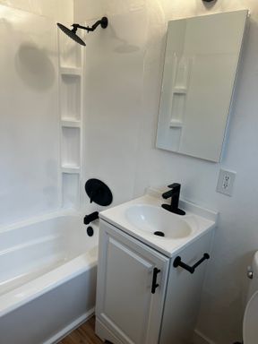 Listing photo thumbnail