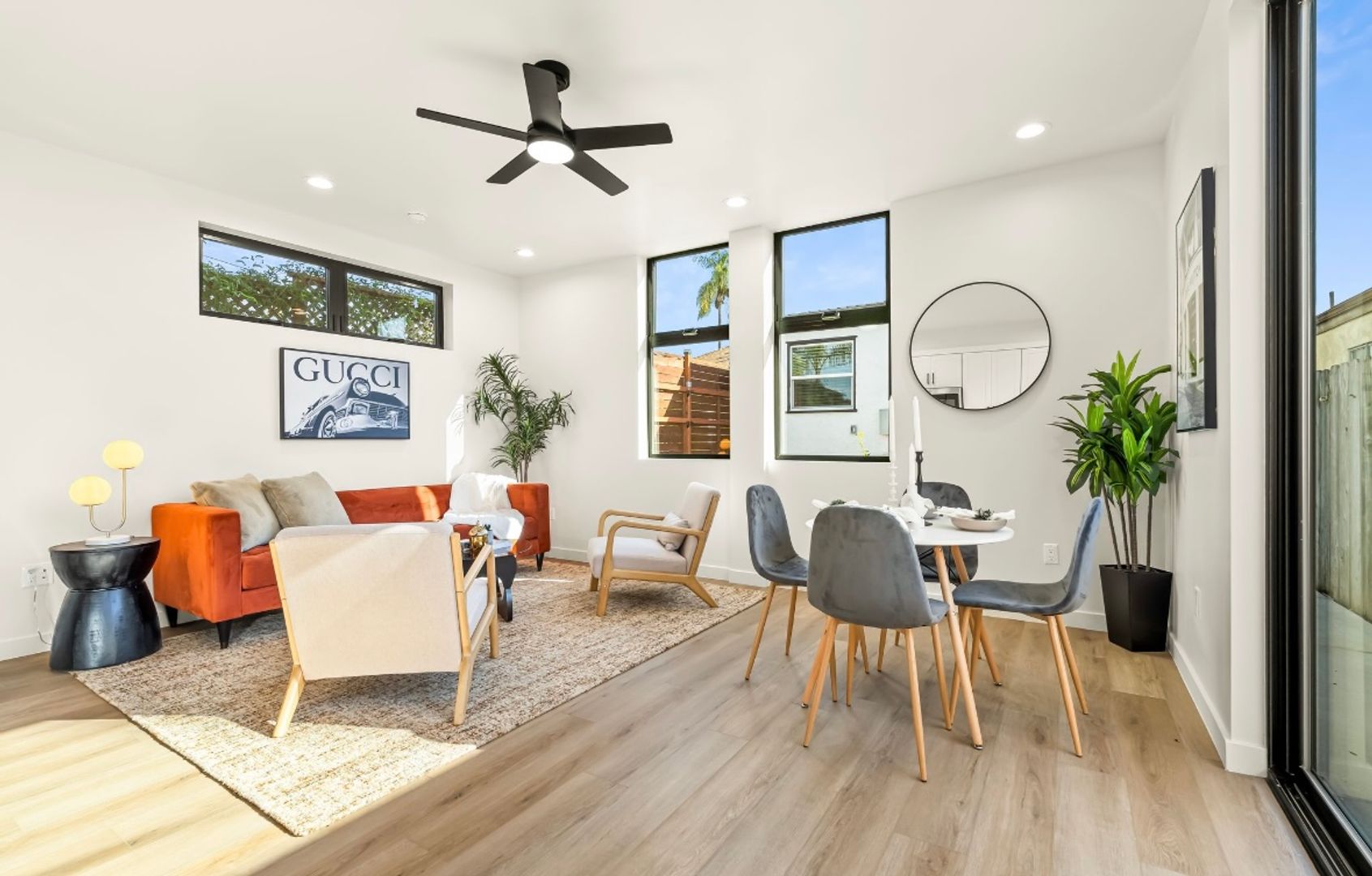 San Diego Apartment: 3322 Nile Street