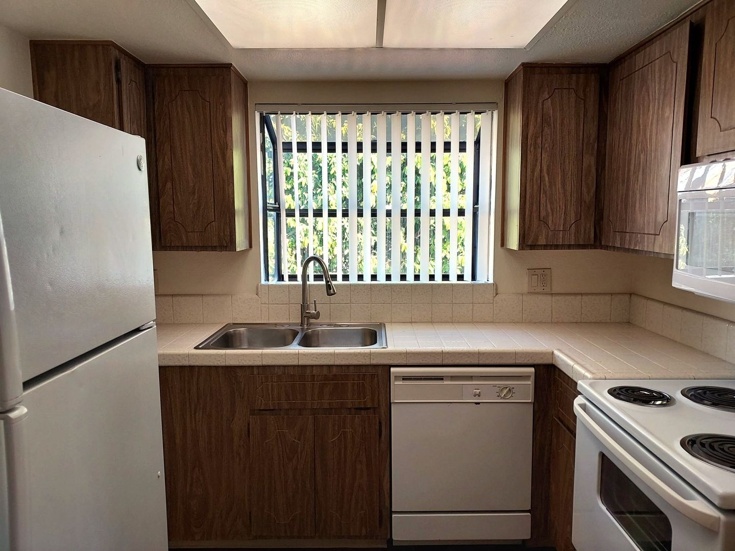 San Diego Apartment: 4627 34th St