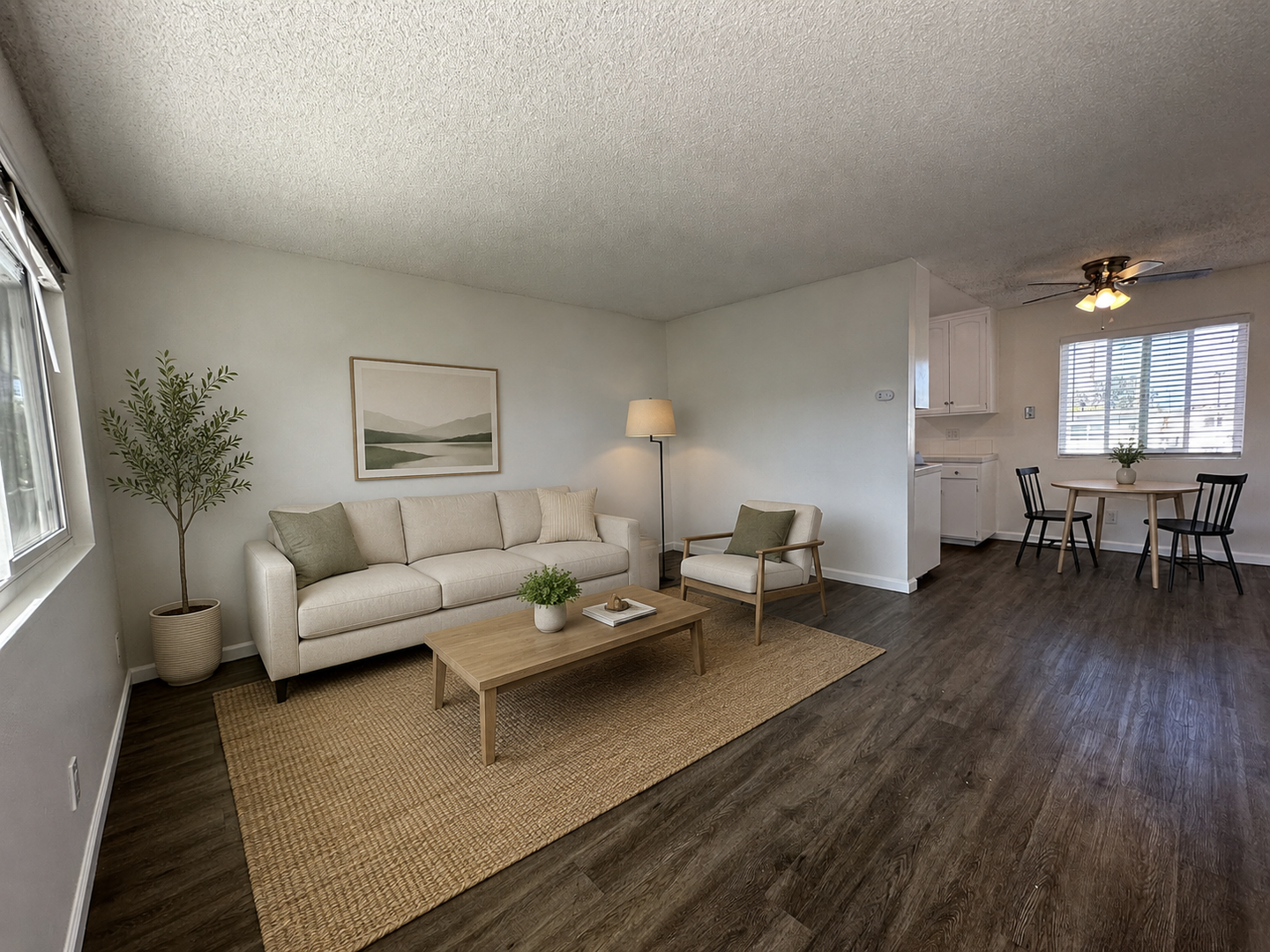 Chula Vista Apartment: 210 Quintard St