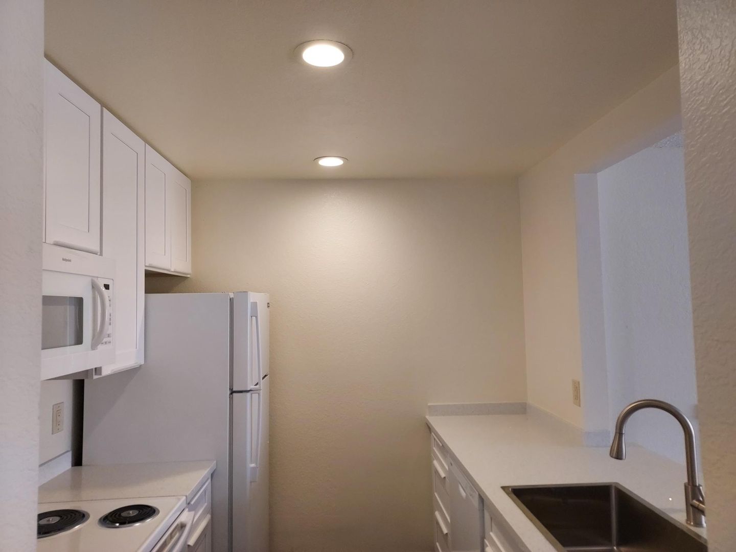 San Diego Apartment: 4471 Winona Ave