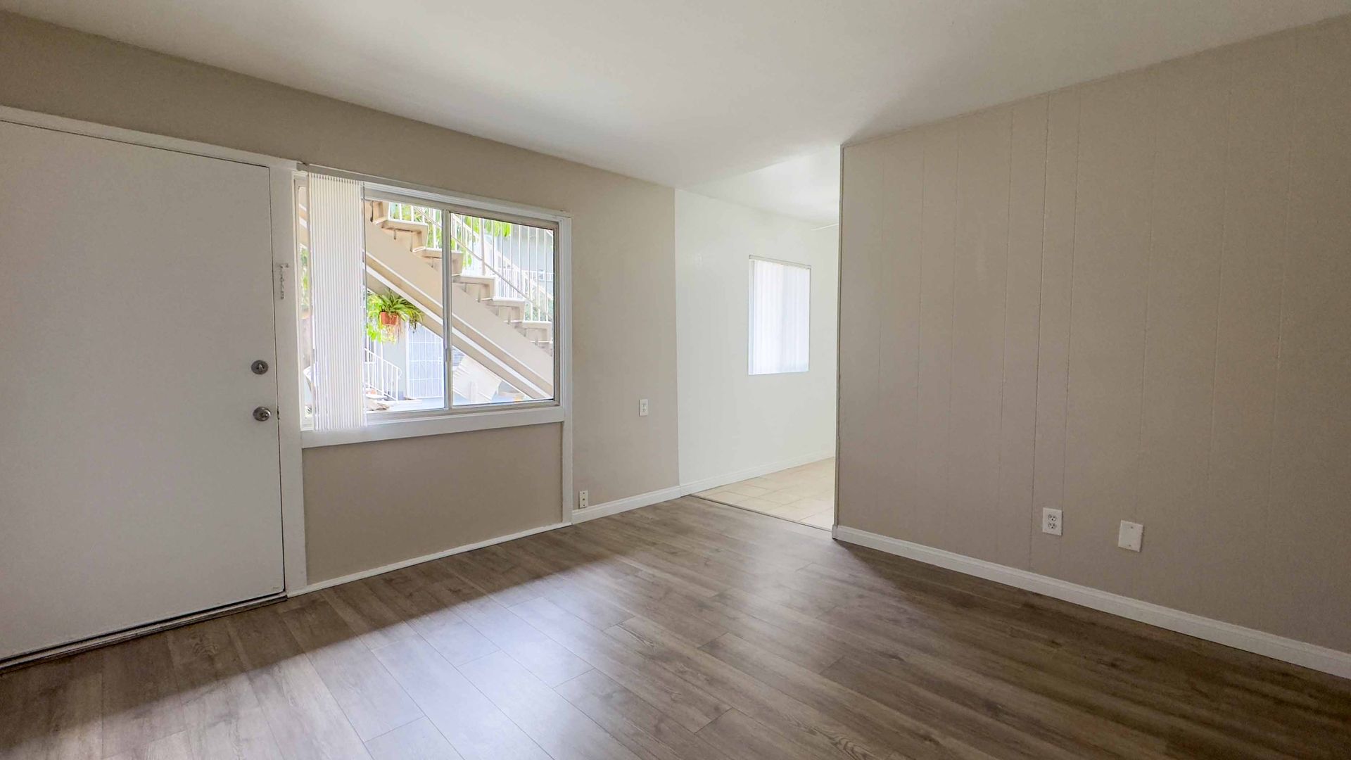 San Diego Apartment: 2855-2865 A St