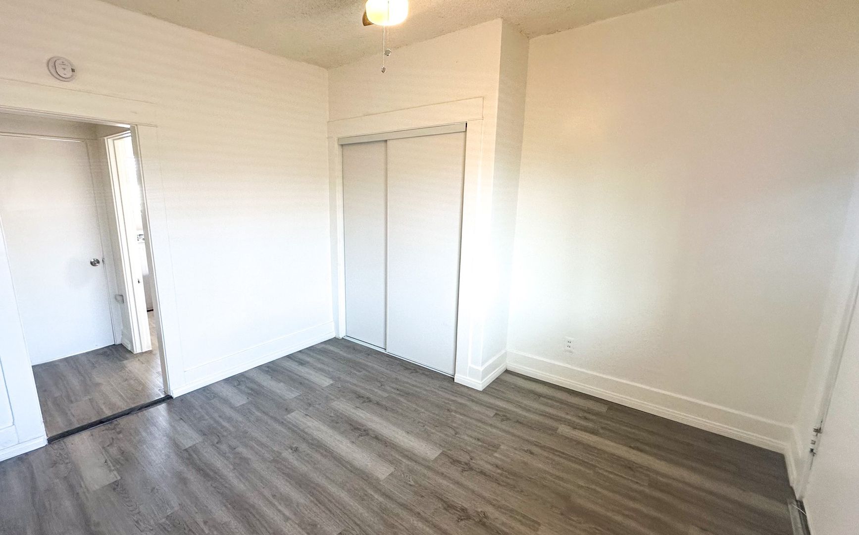 San Diego Apartment: 2143 Franklin Ave
