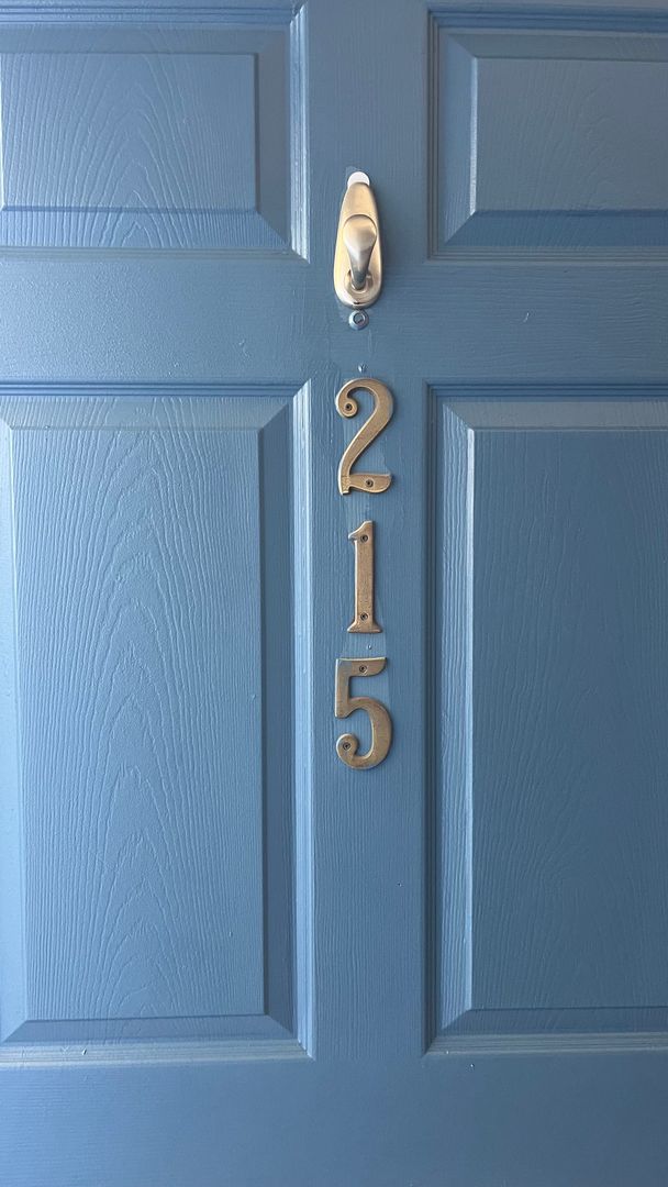 Azusa Apartment: 1311 N Azusa Ave