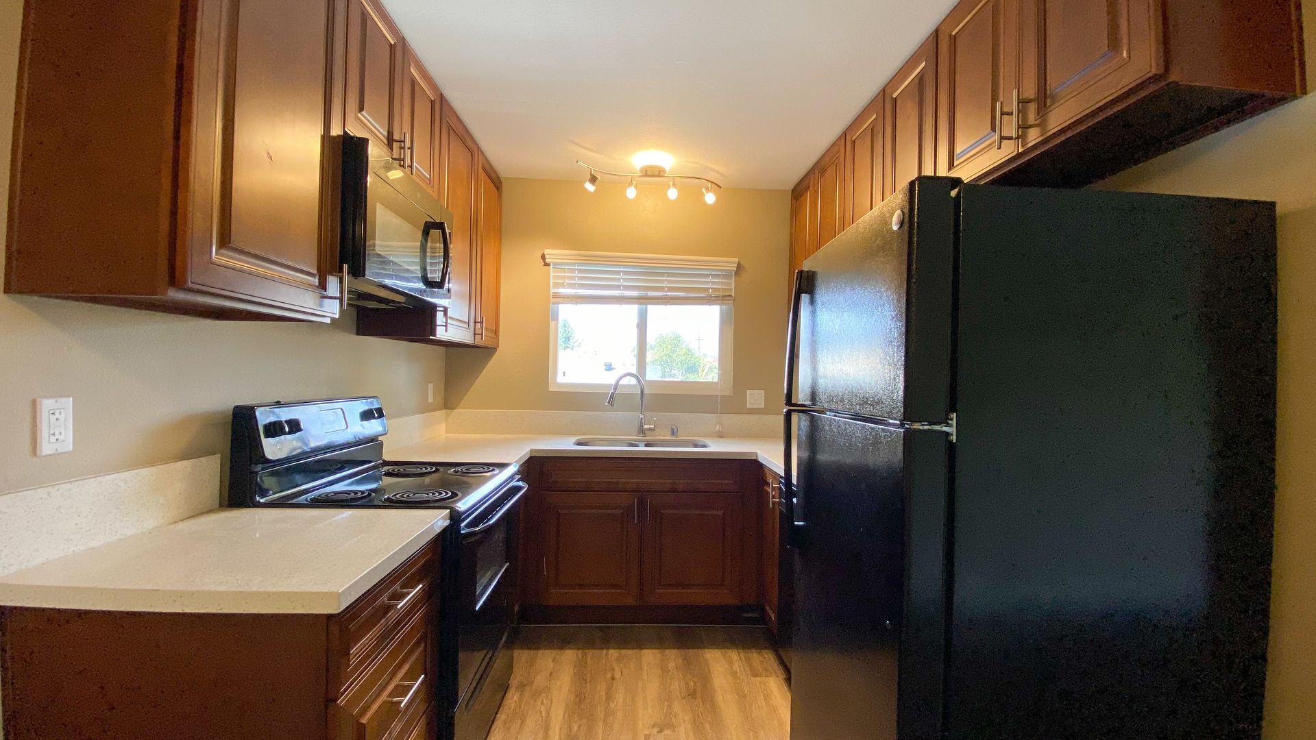 San Diego Apartment: 4147 48th Street