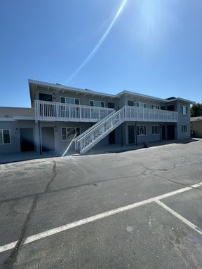 Listing photo thumbnail
