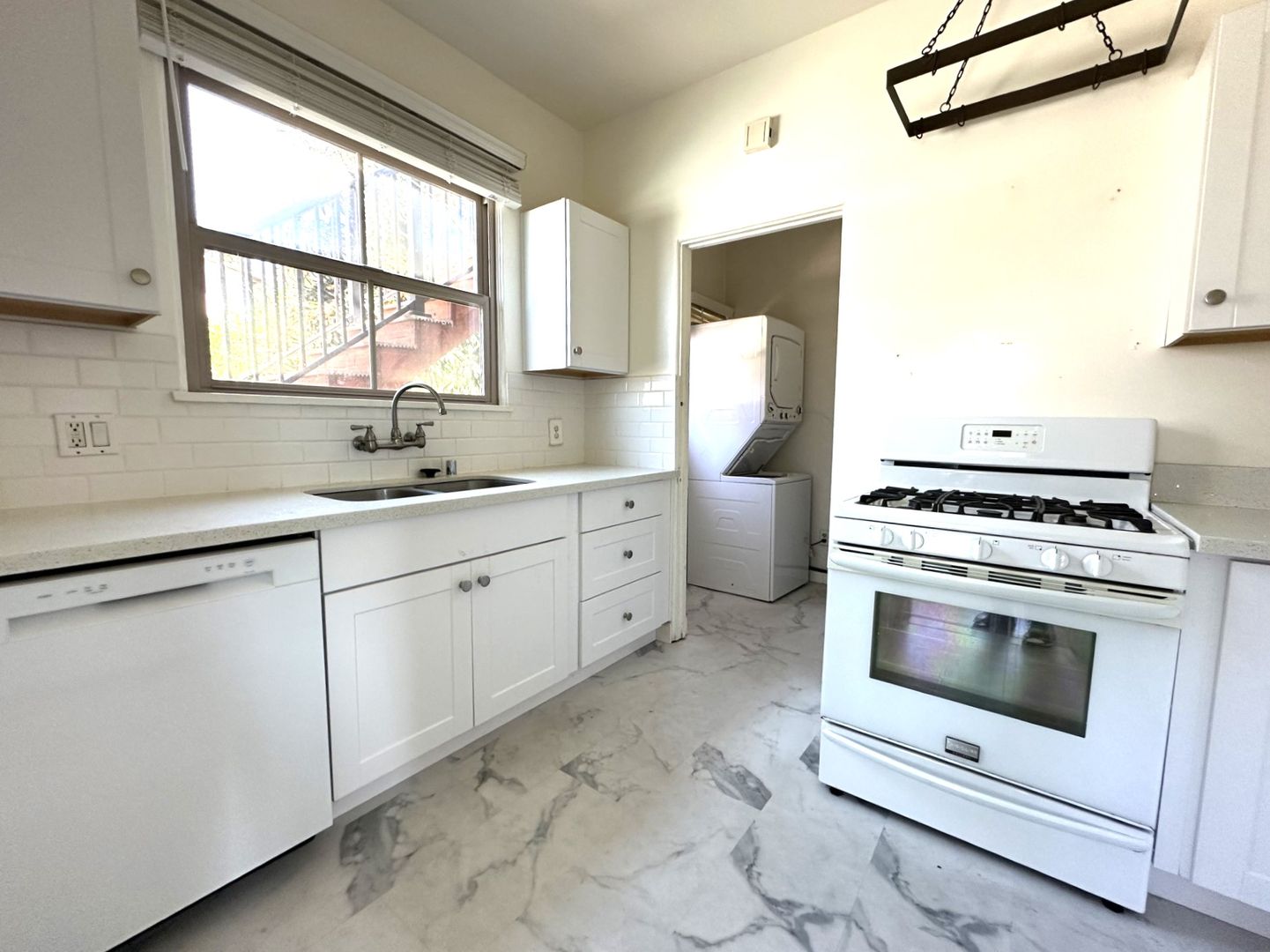 San Diego Apartment: 1330-1334 Sassafras St