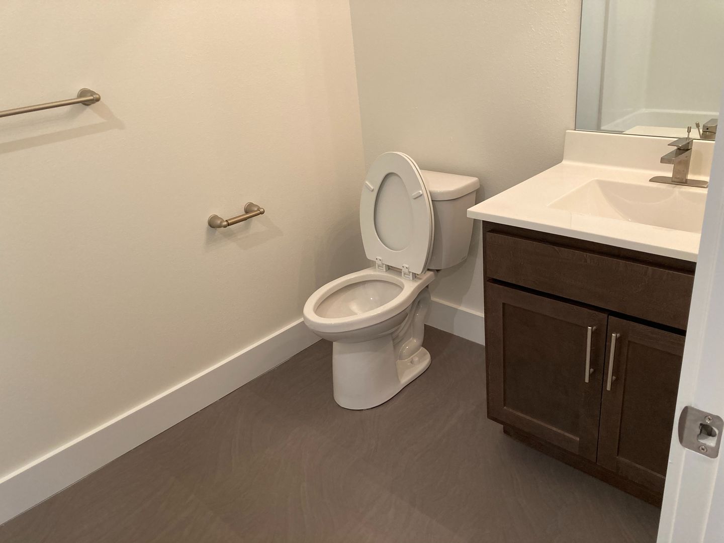 212 E White Street, Champaign, IL 61820