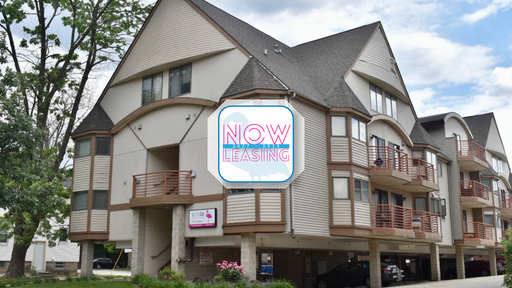 August 2027. One bed one bath apartment in Seniorland neighborhood, priced per person. – photo 1