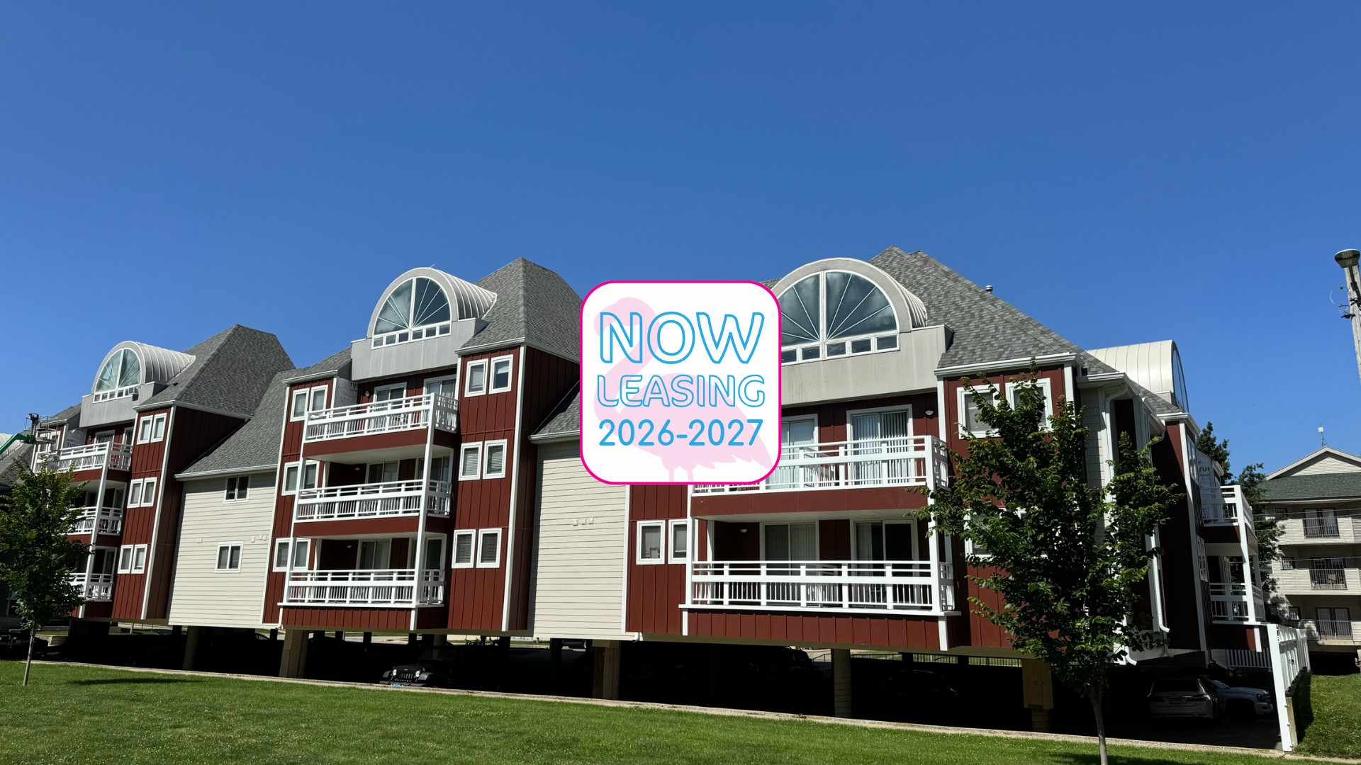 Champaign Apartment: 202 E Chalmers St