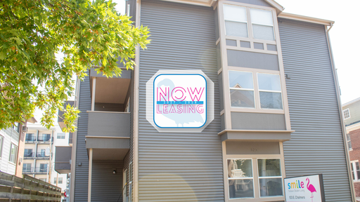 August 2027! Two bed one bath apartment in Seniorland. Priced per person. – photo 1