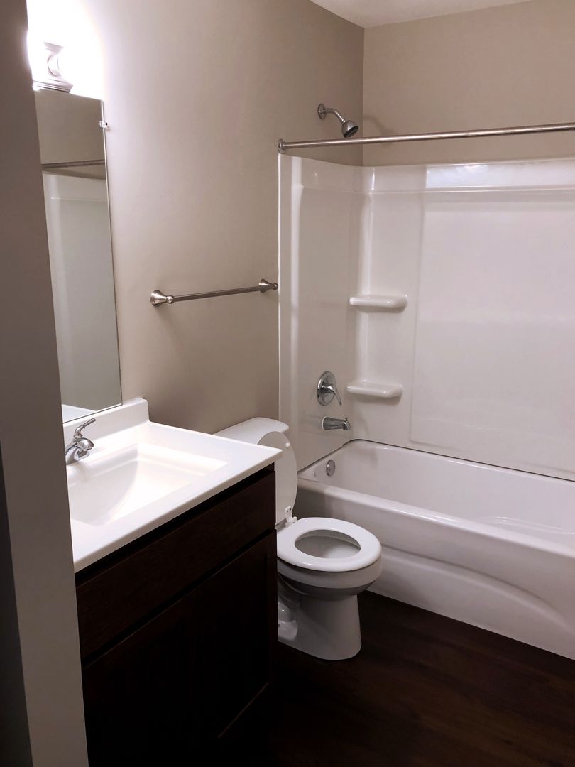 Garden Pointe Apartments 5 of 10
