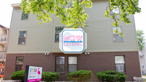 August 2027! Three-bedroom three-bathroom apartment in Seniorland. Priced per person. – photo 1