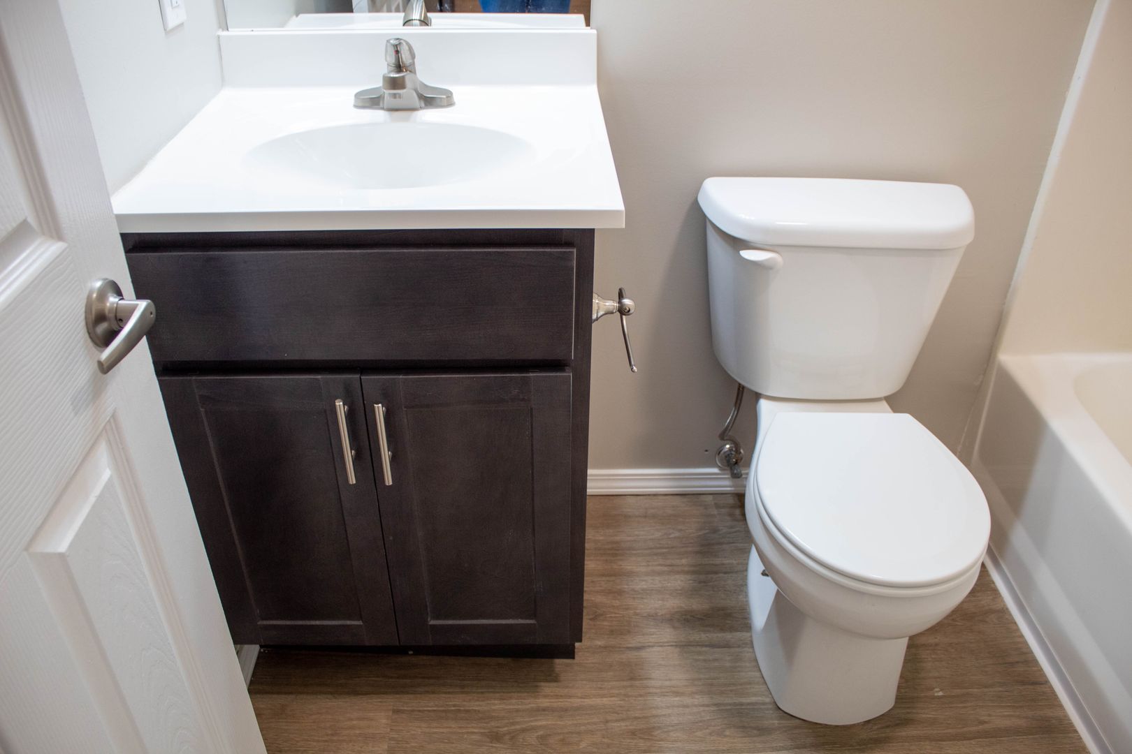 52 E Armory, Champaign, IL 61820