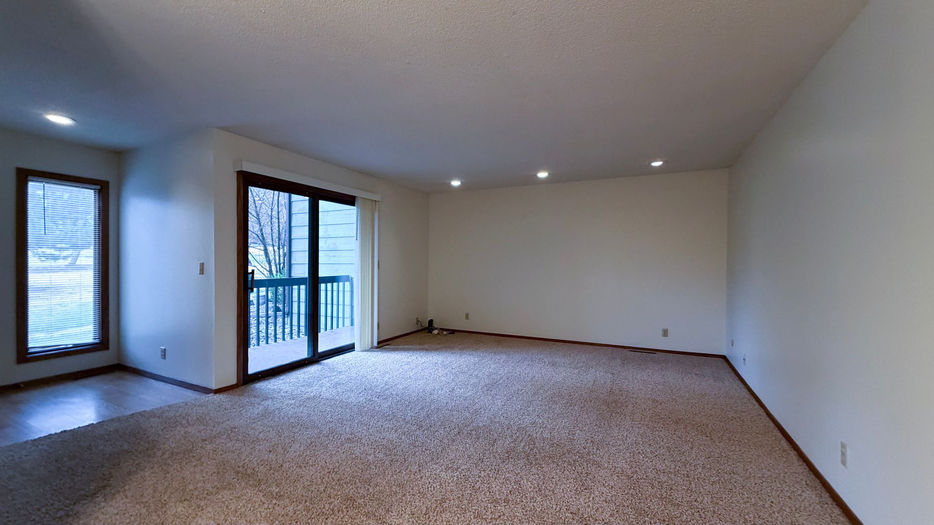 Rapid City Apartment: 3900-3951 Doral Dr.