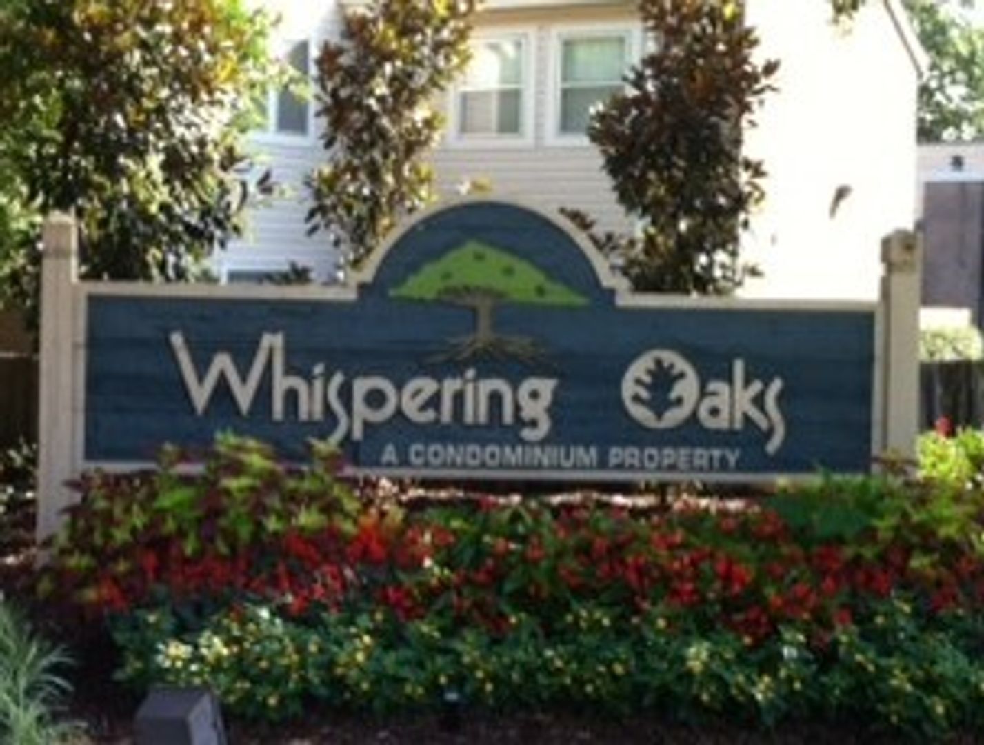 Memphis Townhome: 6760 Meadow Oaks Place