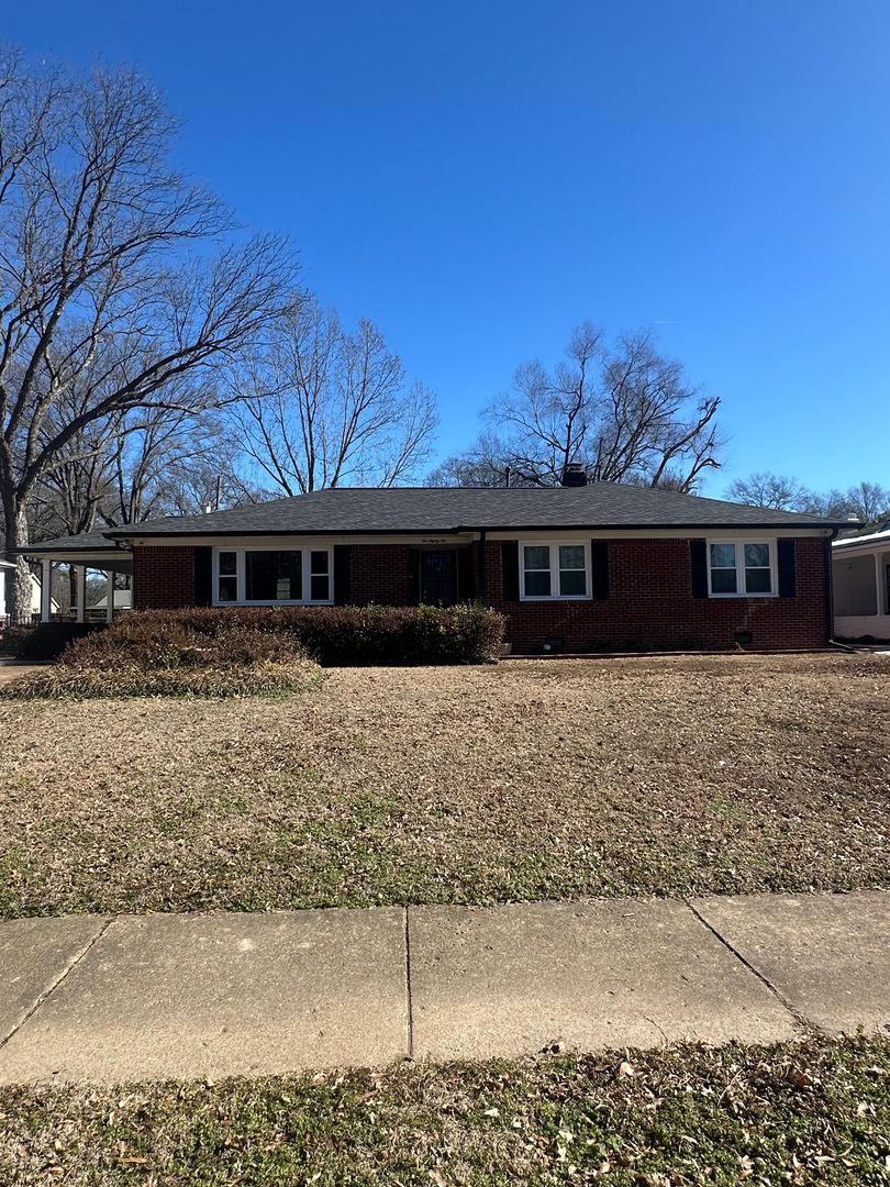 Memphis House: 1086 Perkins Ter