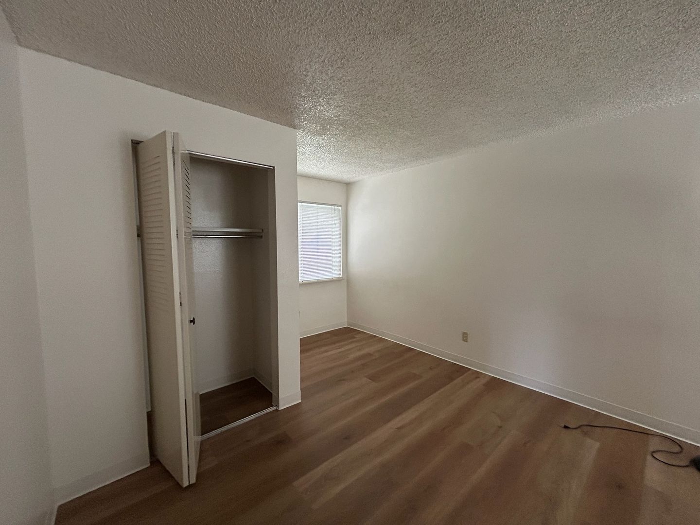 1705 Heatheridge Rd G302 7 of 7