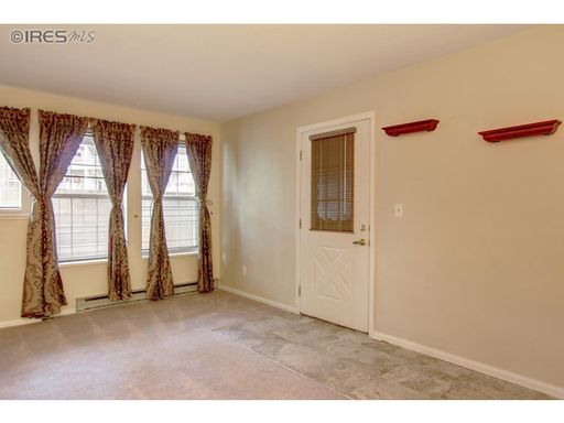 Listing photo thumbnail