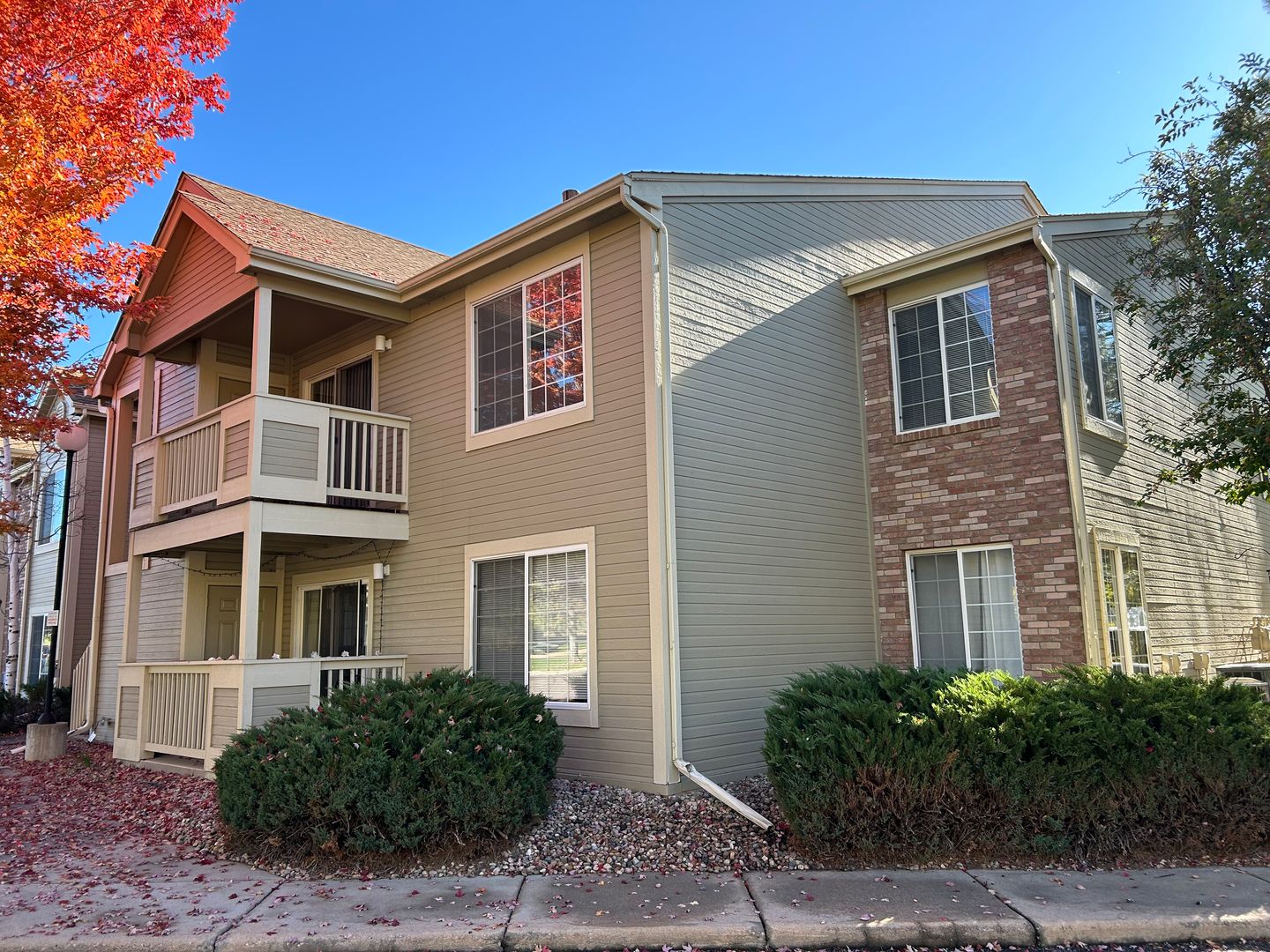 Fort Collins Condo: 1225 W Prospect Rd - W100