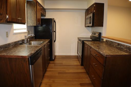 Listing photo thumbnail