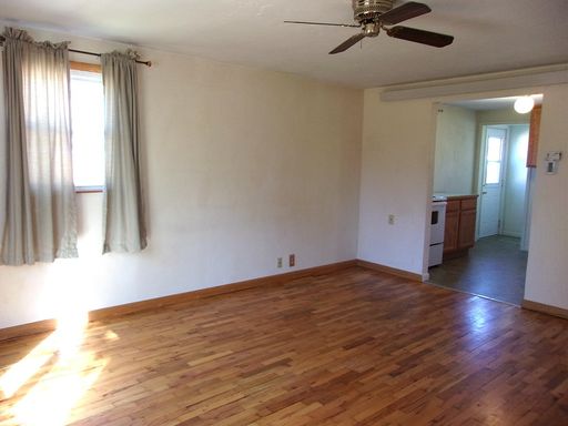 Listing photo thumbnail