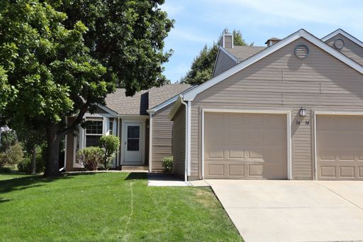Listing photo thumbnail