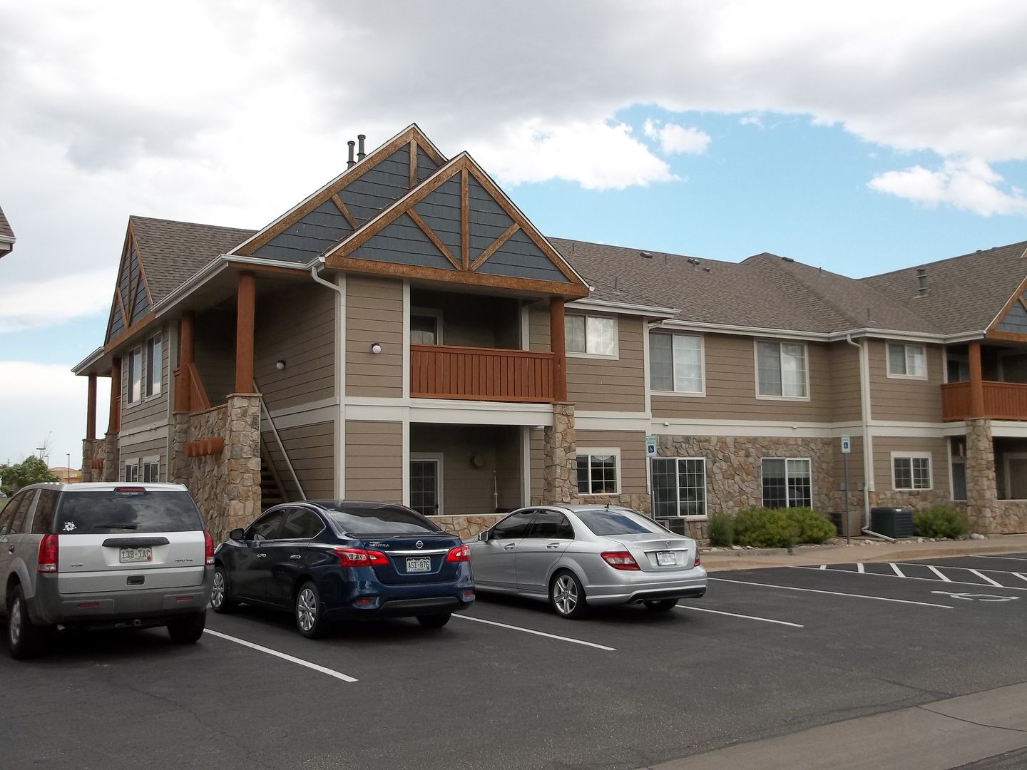 Windsor Condo: 100 Beacon Way 7A