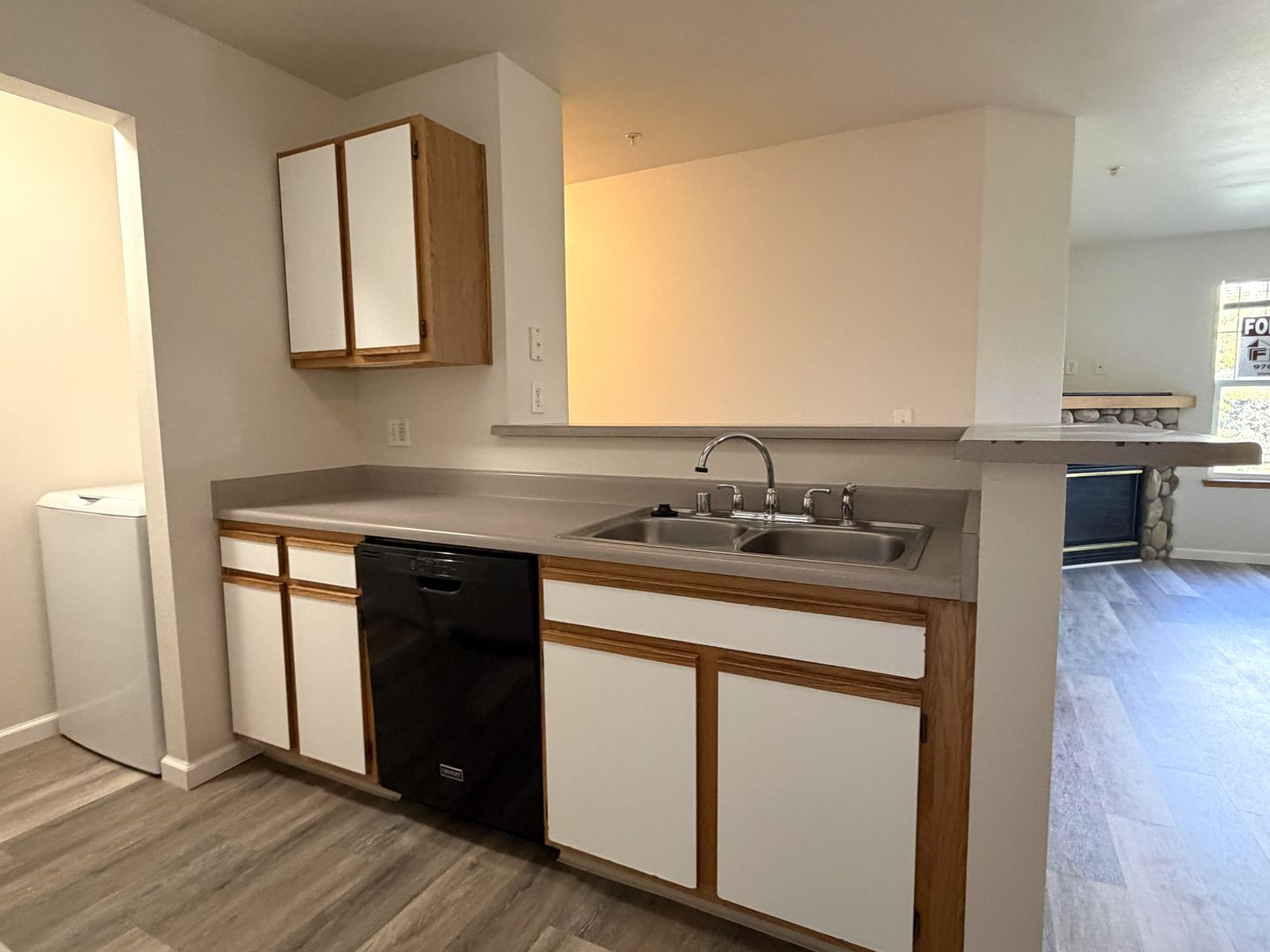 2226 W Elizabeth St C204 6 of 8