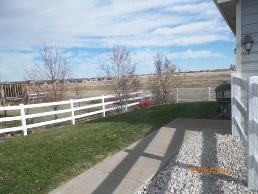 Listing photo thumbnail