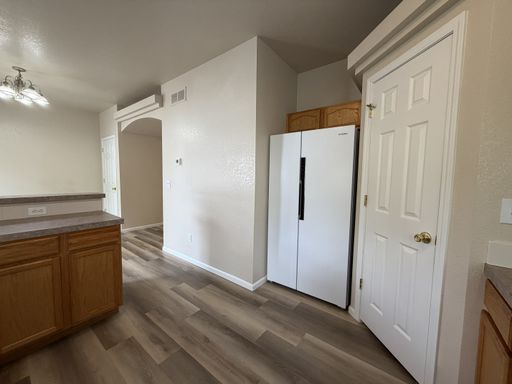 Listing photo thumbnail