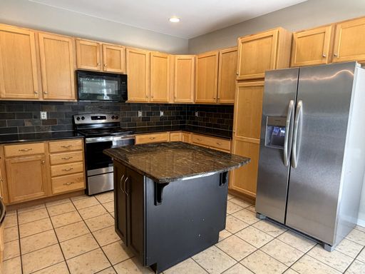 Listing photo thumbnail