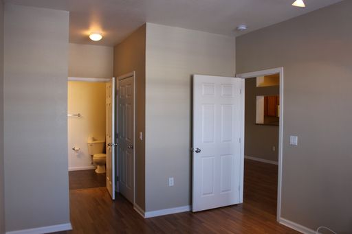 Listing photo thumbnail