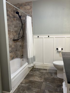 Listing photo thumbnail